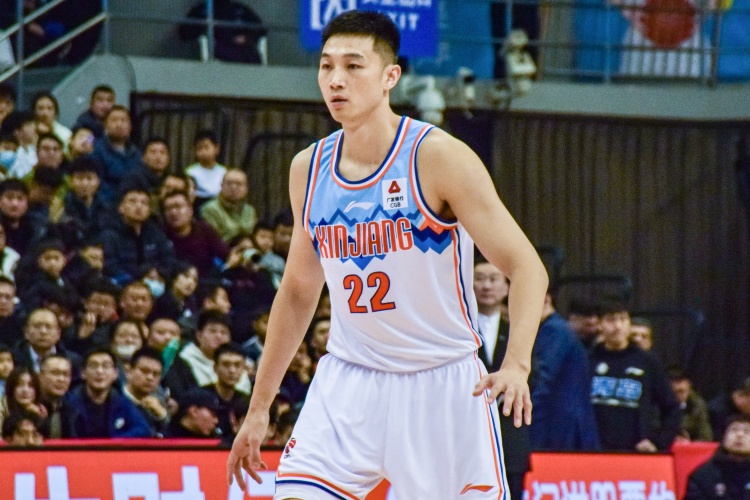 上赛季腿部骨折!朱旭航:会抓紧调整状态 争取早日回归比赛